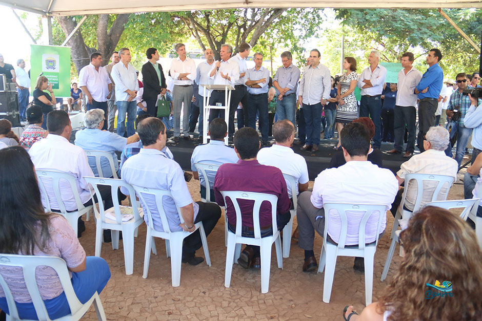 Prefeito, Ministro e Governador lançam internet 3G e Cidade Digital em Bonito (MS)