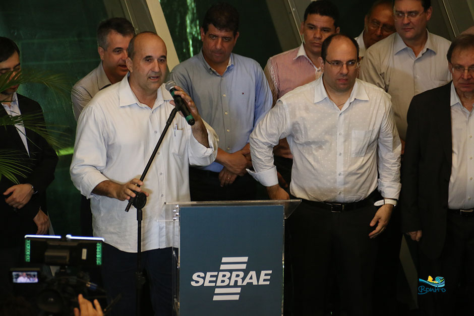Prefeito Leleco é elogiado pela coragem durante a inauguração da sede do Sebrae em Bonito Prefeito Leleco é elogiado pela coragem durante a inauguração da sede do Sebrae em Bonito