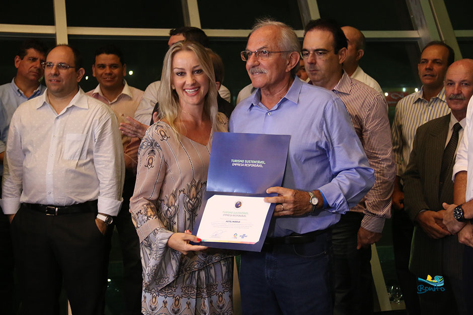 Prefeito Leleco é elogiado pela coragem durante a inauguração da sede do Sebrae em Bonito Prefeito Leleco é elogiado pela coragem durante a inauguração da sede do Sebrae em Bonito