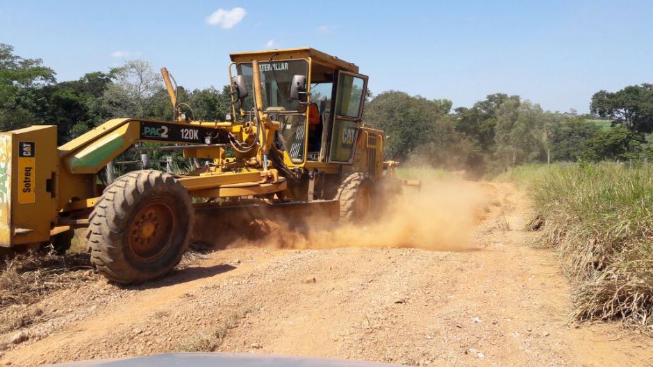 Prefeitura de Bonito vistoria conserto de pontes da MS-345 e arruma estradas vicinais