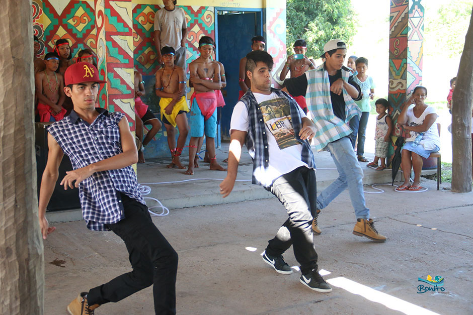 Dia do Índio: Jogos e Brincadeiras Indígenas no II Encontro Pluricultural em Bonito