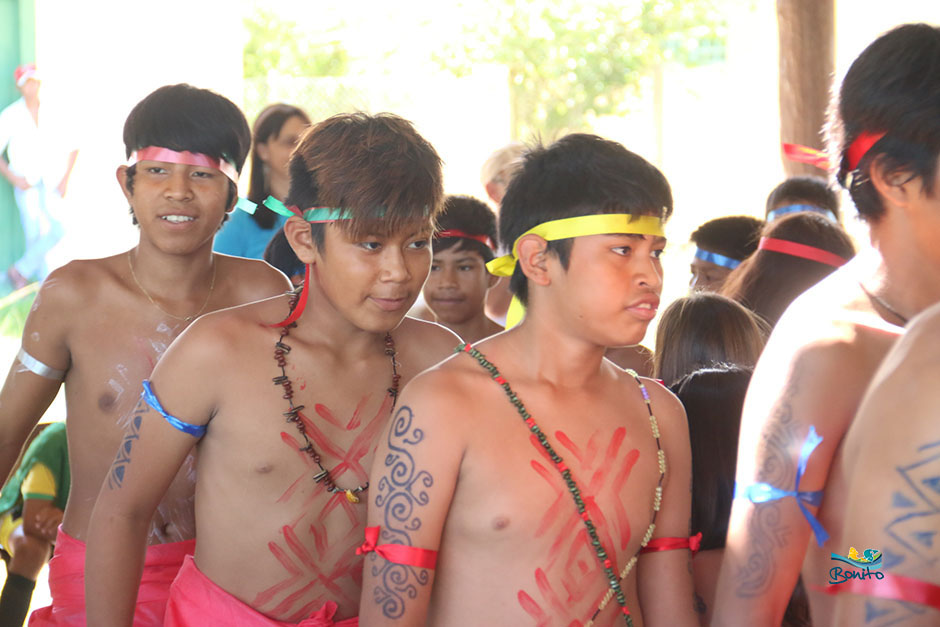 Dia do Índio: Jogos e Brincadeiras Indígenas no II Encontro Pluricultural em Bonito