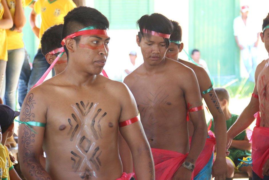 Dia do Índio: Jogos e Brincadeiras Indígenas no II Encontro Pluricultural em Bonito