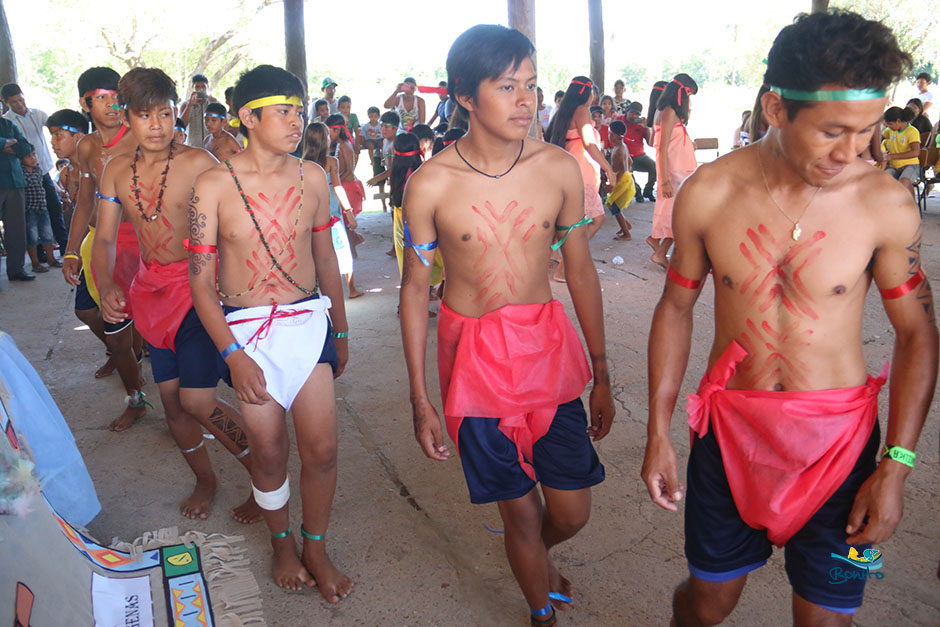 Dia do Índio: Jogos e Brincadeiras Indígenas no II Encontro Pluricultural em Bonito