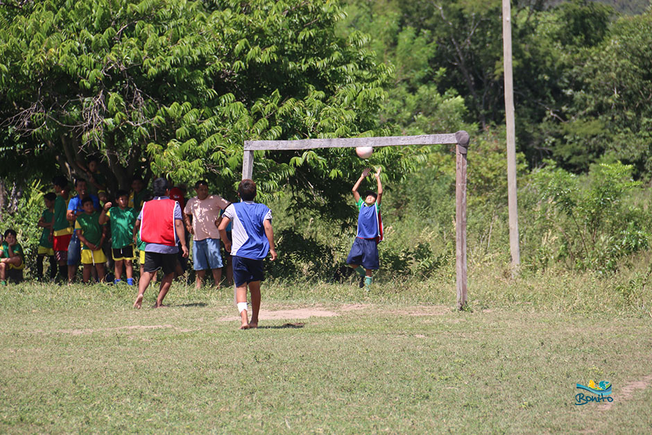 Dia do Índio: Jogos e Brincadeiras Indígenas no II Encontro Pluricultural em Bonito