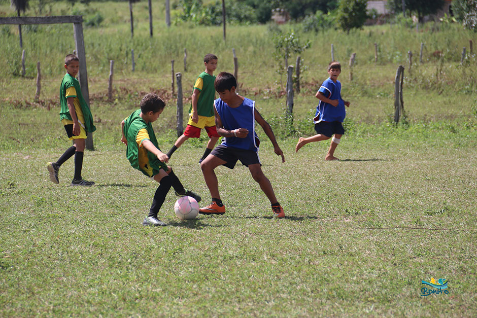 Dia do Índio: Jogos e Brincadeiras Indígenas no II Encontro Pluricultural em Bonito