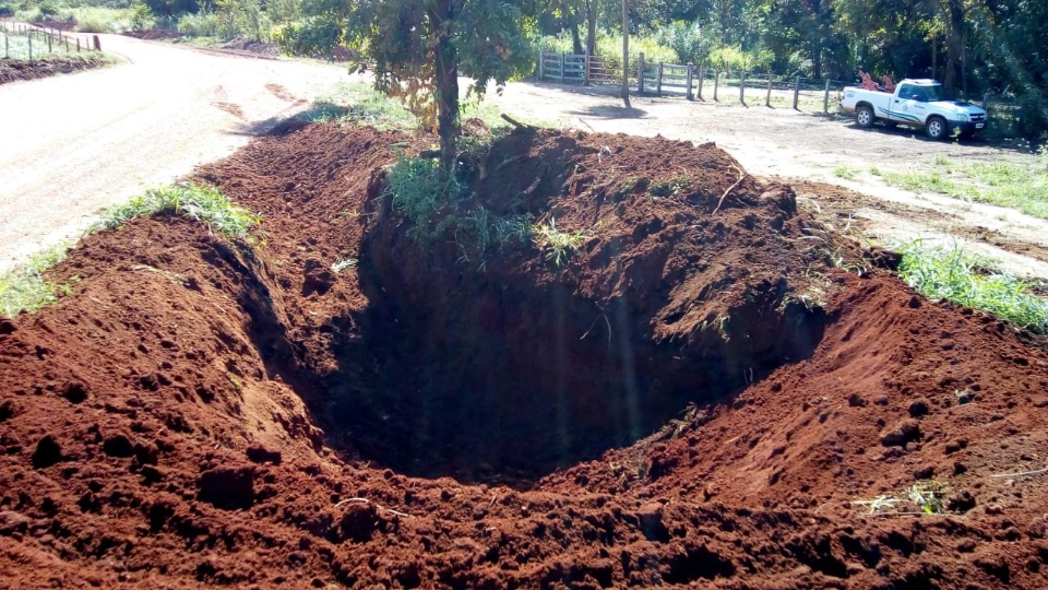 Meio Ambiente realiza ações de conservação de água e solo na região do Anhumas