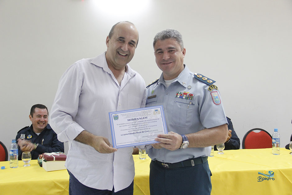 Prefeito Leleco participa de troca de comando da 1ªCIPM de Bonito