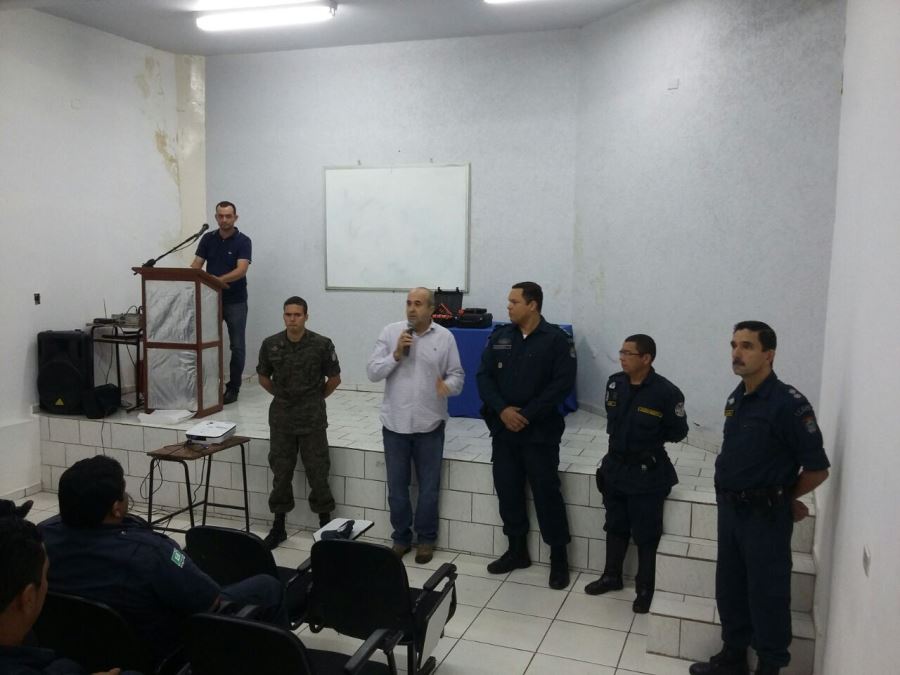 Prefeito Leleco promove Guardas Municipais de Bonito em dia de treinamento