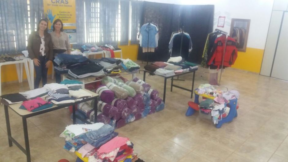 Assistência Social realiza entrega de cobertores e roupas em Bonito