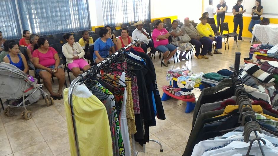 Assistência Social realiza entrega de cobertores e roupas em Bonito