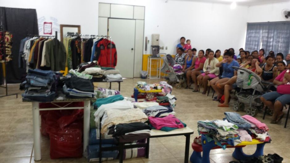 Assistência Social realiza entrega de cobertores e roupas em Bonito