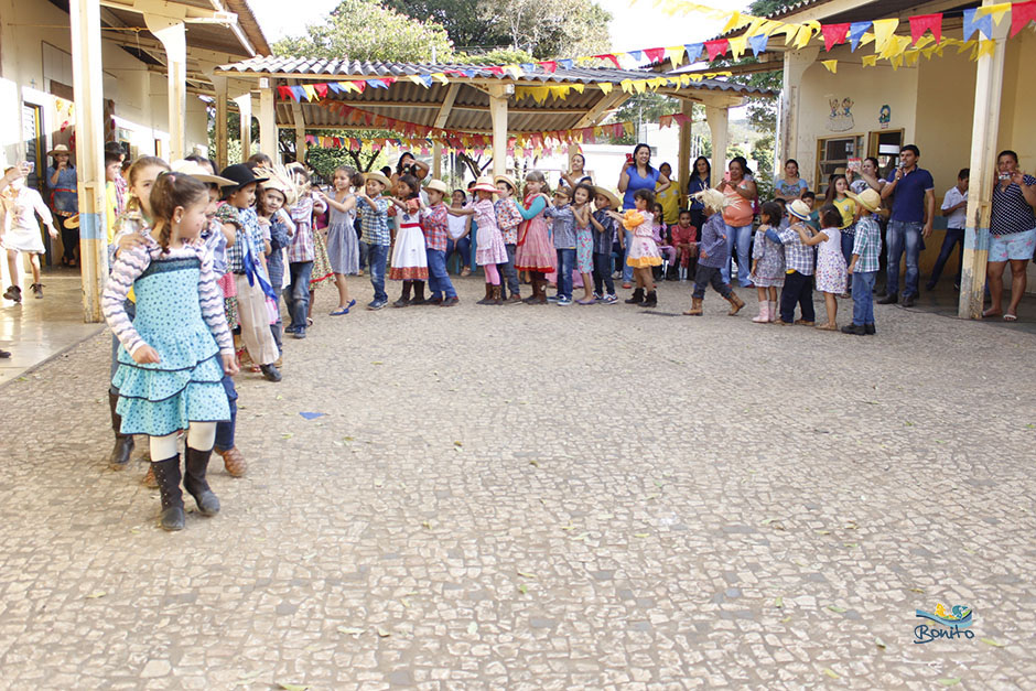 Festa Junina na Escola Municipal Manoel Inácio de Farias