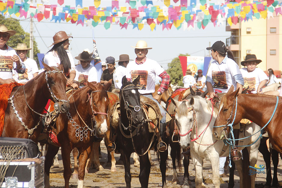 Tradição, Fé, Homenagem e União: Cavalgada e Pedalada de São Pedro reúne centenas de bonitenses