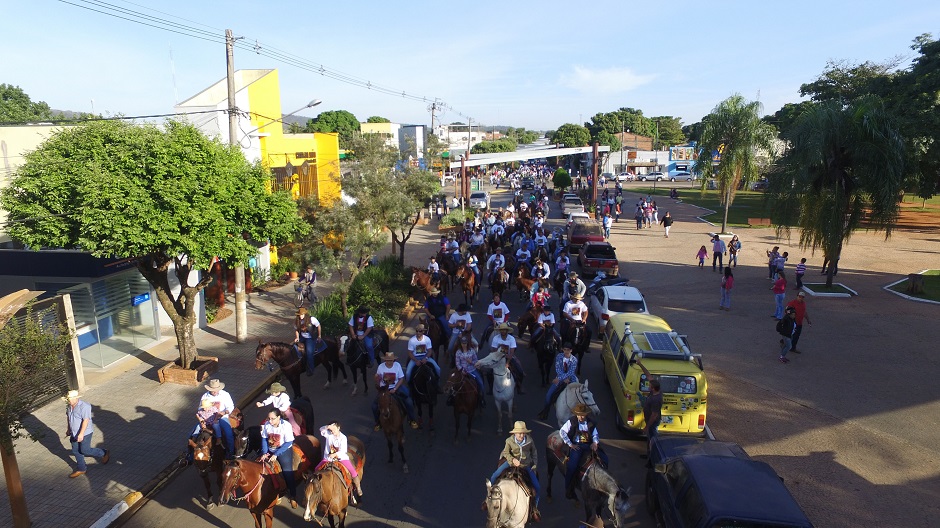 Tradição, Fé, Homenagem e União: Cavalgada e Pedalada de São Pedro reúne centenas de bonitenses