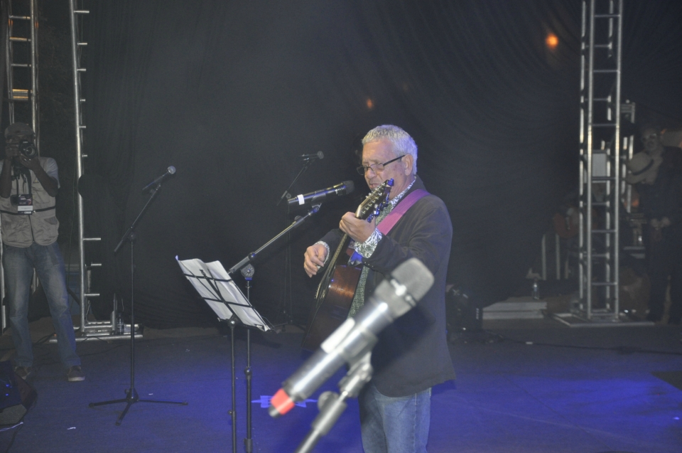 1º Dia de Festival: Recepção do governador, oficina, cortejo, homenagens e muita arte