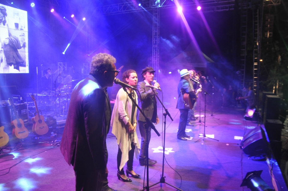 1º Dia de Festival: Recepção do governador, oficina, cortejo, homenagens e muita arte