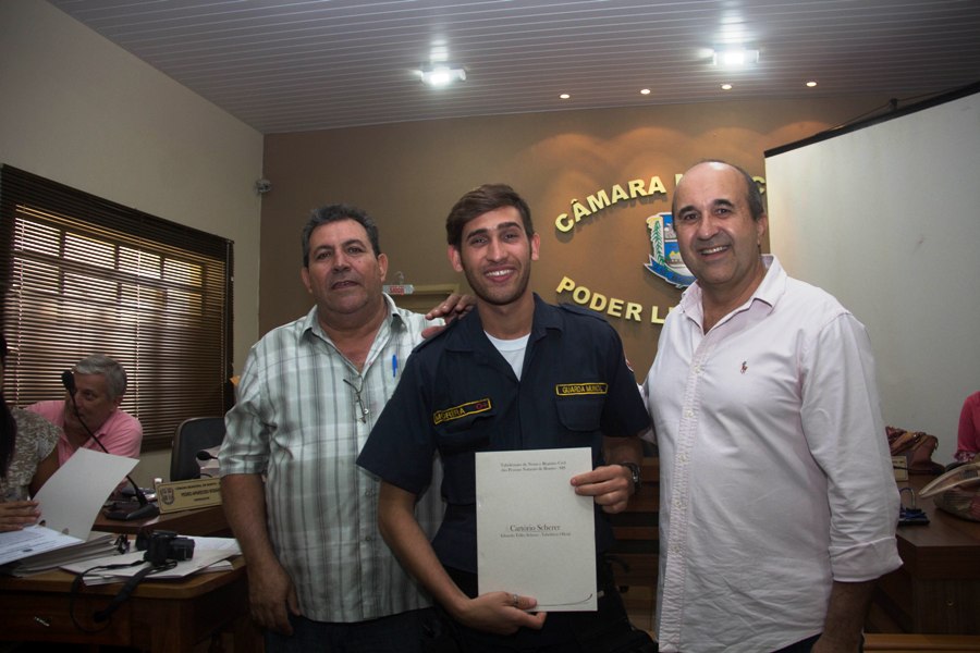 Entrega das escrituras dos lotes dos funcionários públicos municipais de Bonito