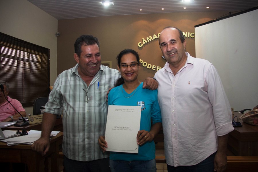 Entrega das escrituras dos lotes dos funcionários públicos municipais de Bonito