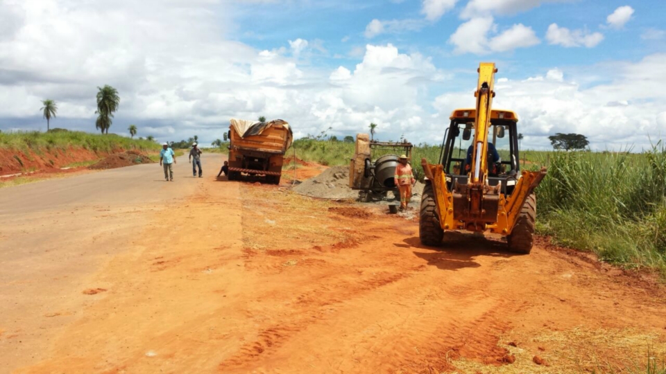 Pavimentação da estrada do Curê prossegue em ritmo acelerado