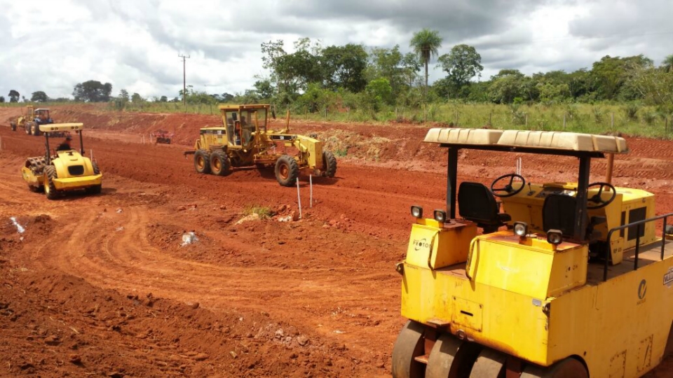 Pavimentação da estrada do Curê prossegue em ritmo acelerado