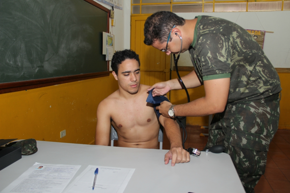 Exército realiza exames de seleção dos alistados em Bonito