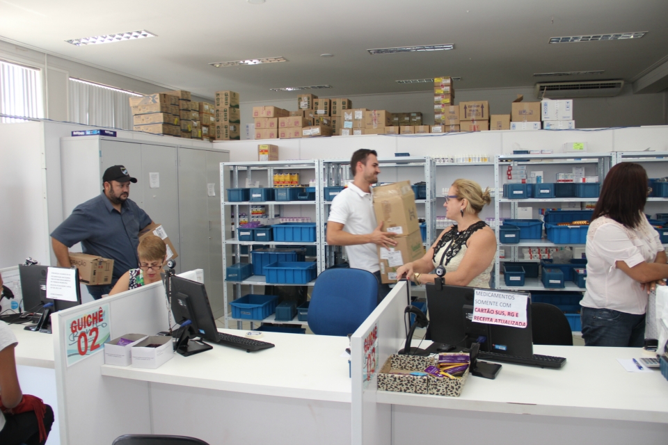 Farmácia Municipal de Bonito recebe novos medicamentos