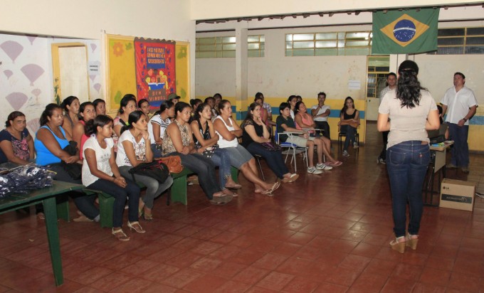 Prefeito participa de aula inaugural dos cursos do Pronatec