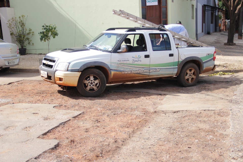Prefeitura continua primeira fase da Operação Tapa-Buracos