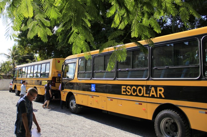 Educação: Bonito recebe 2 novos ônibus para ampliar frota escolar