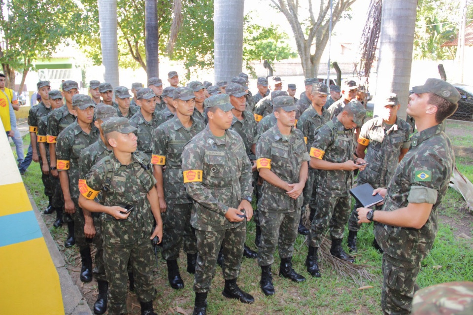 Mutirão mobiliza equipes da Prefeitura Municipal e do Exército