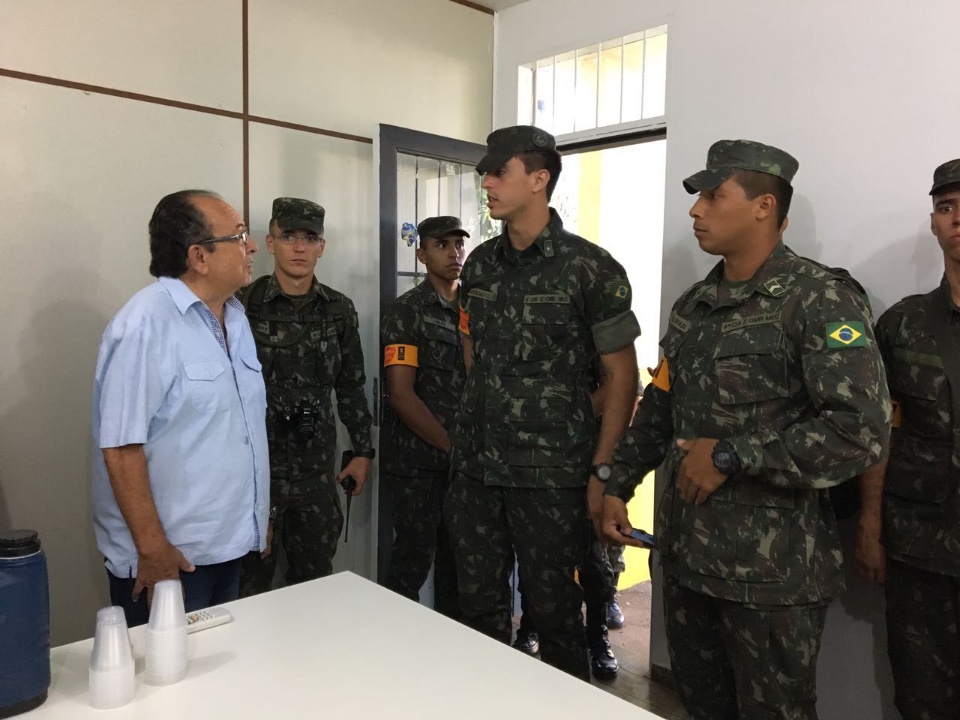 Mutirão mobiliza equipes da Prefeitura Municipal e do Exército