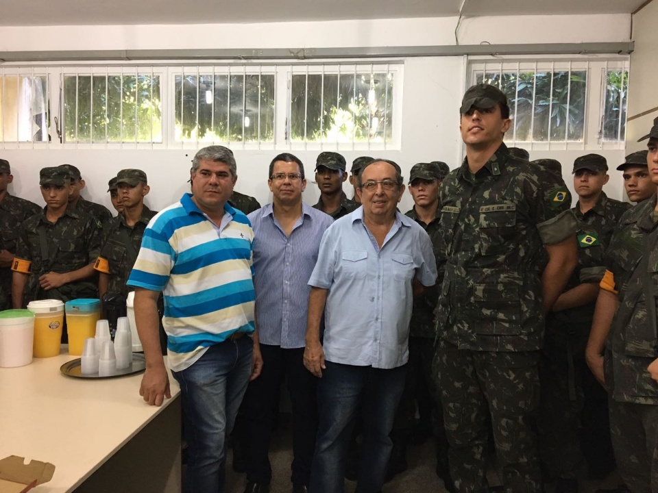 Mutirão mobiliza equipes da Prefeitura Municipal e do Exército