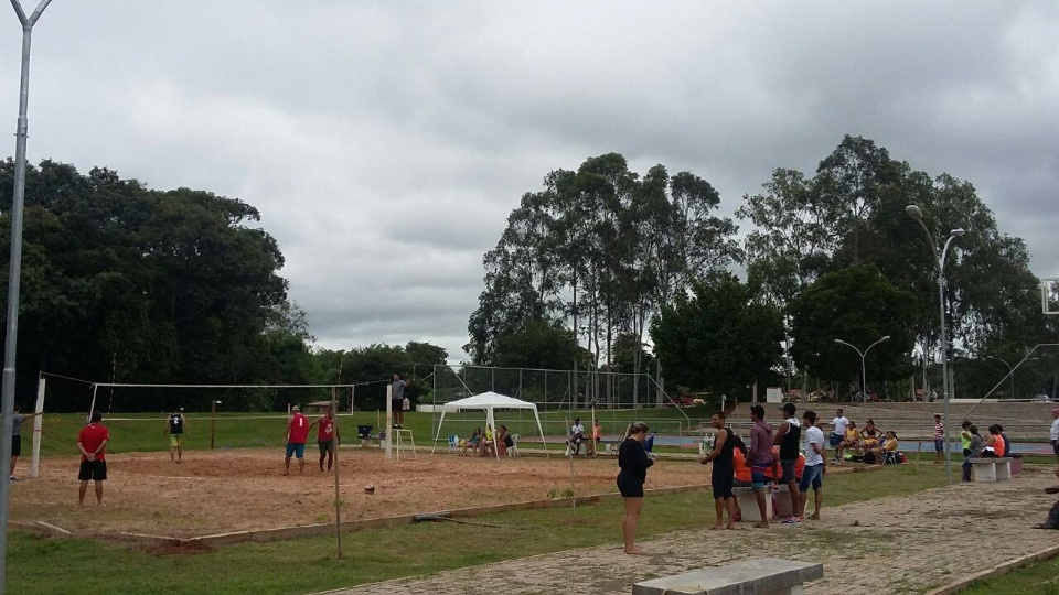 Esportes realiza 1ª Copa CMU de Voleibol de Areia