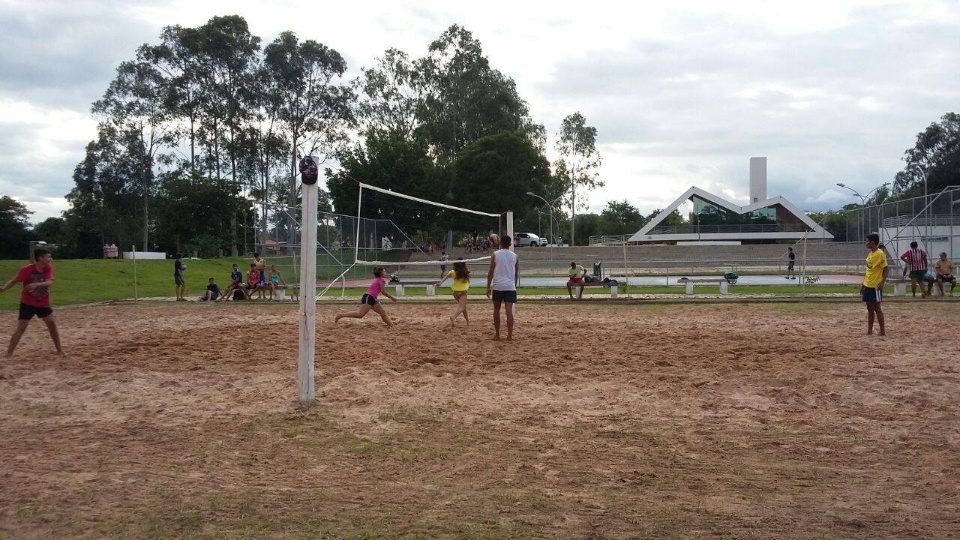Esportes realiza 1ª Copa CMU de Voleibol de Areia