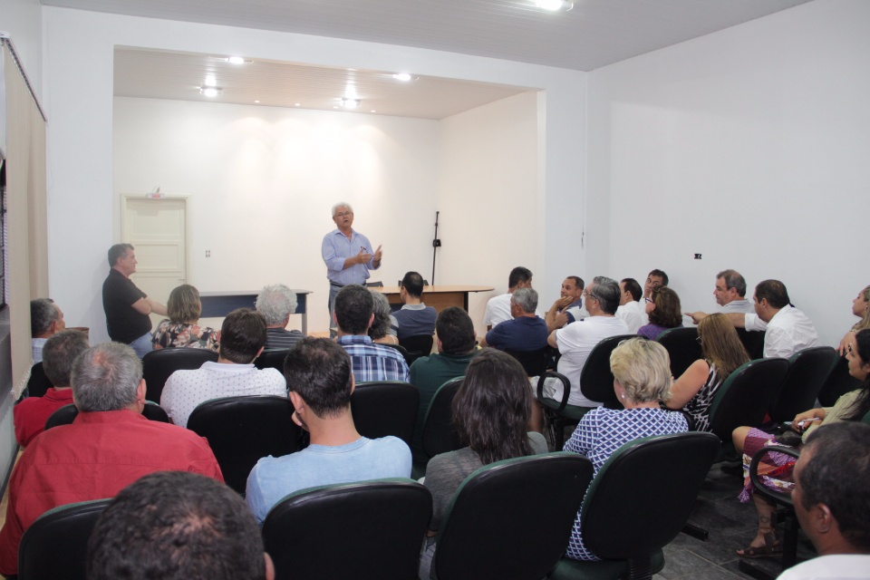 Prefeito recebe visita do Araguaia Convention & Visitors Bureau