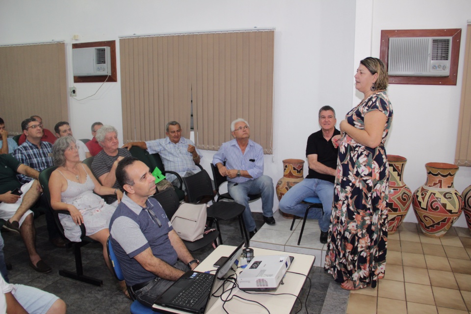 Prefeito recebe visita do Araguaia Convention & Visitors Bureau