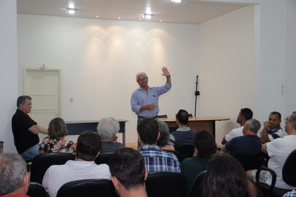 Prefeito recebe visita do Araguaia Convention & Visitors Bureau