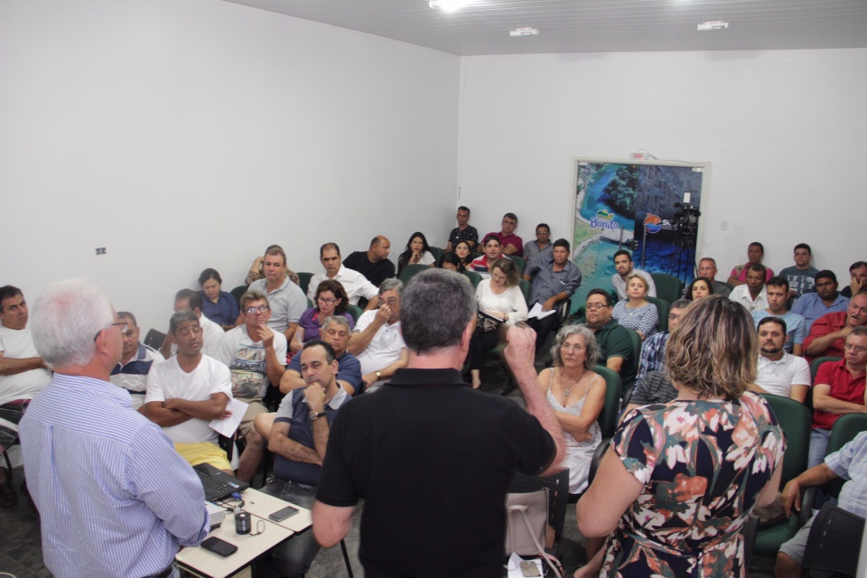 Prefeito recebe visita do Araguaia Convention & Visitors Bureau