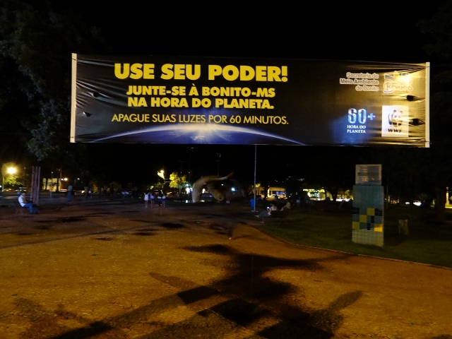Monumento de Bonito (MS) teve as luzes apagas em apoio à sustentabilidade