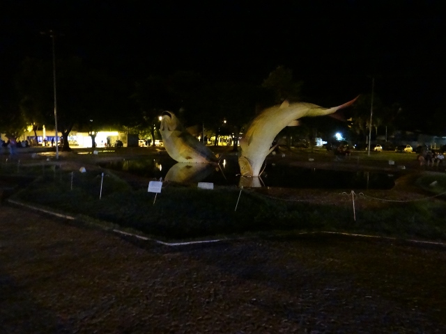 Monumento de Bonito (MS) teve as luzes apagas em apoio à sustentabilidade