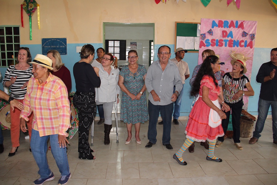 Secretaria de Assistência Social realiza o Arraiá do Conviver