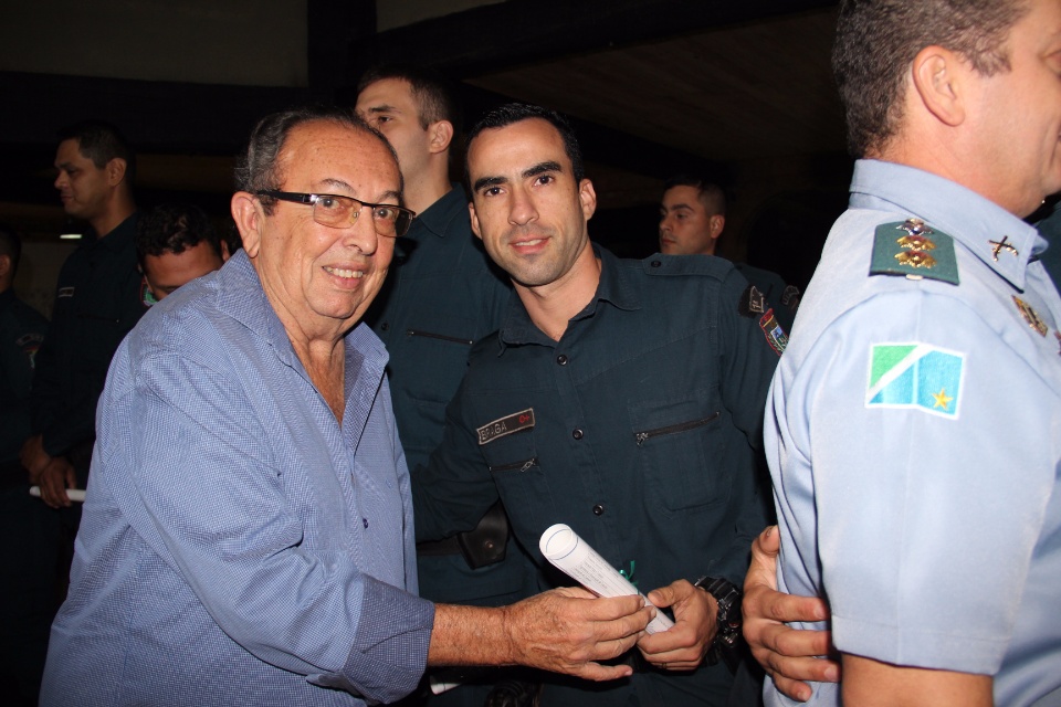 Prefeito participa da formatura de agentes de trânsito