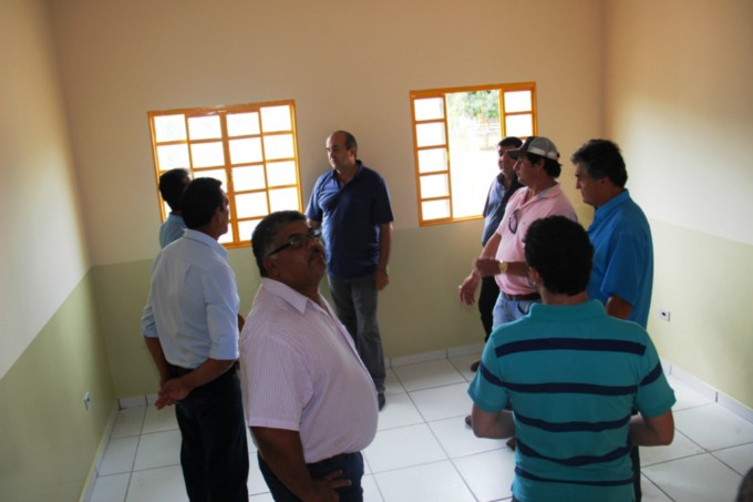 Prefeitura inaugura ampliação e reforma de escola no Assentamento Guaicurus