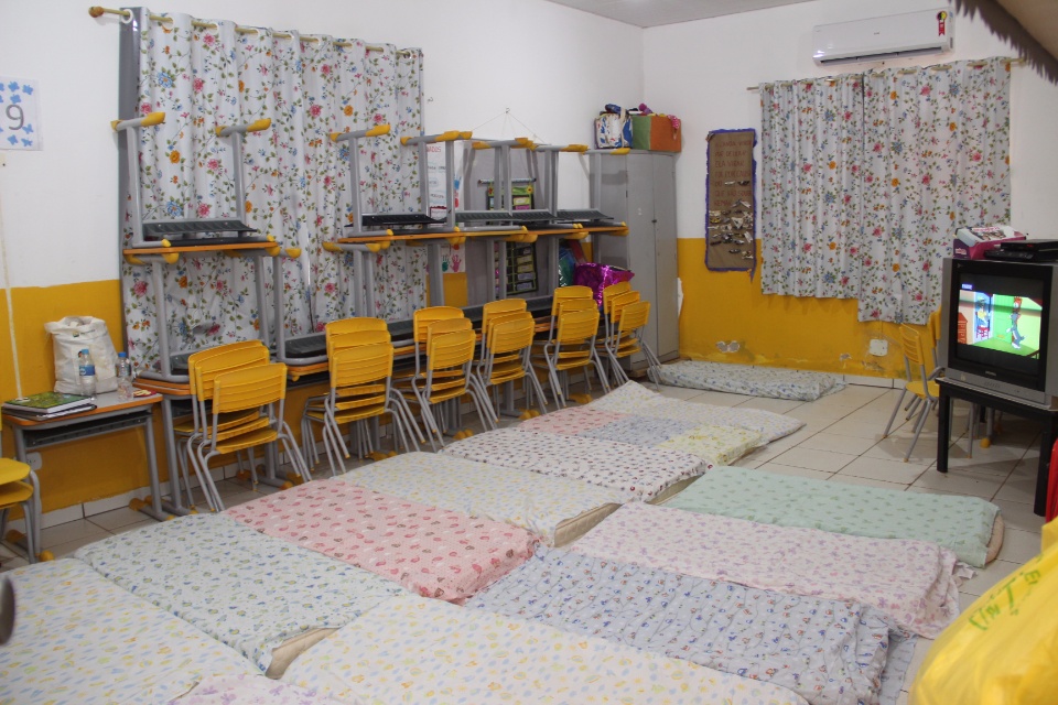 Prefeitura entrega colchões aos Centros de Educação Infantil