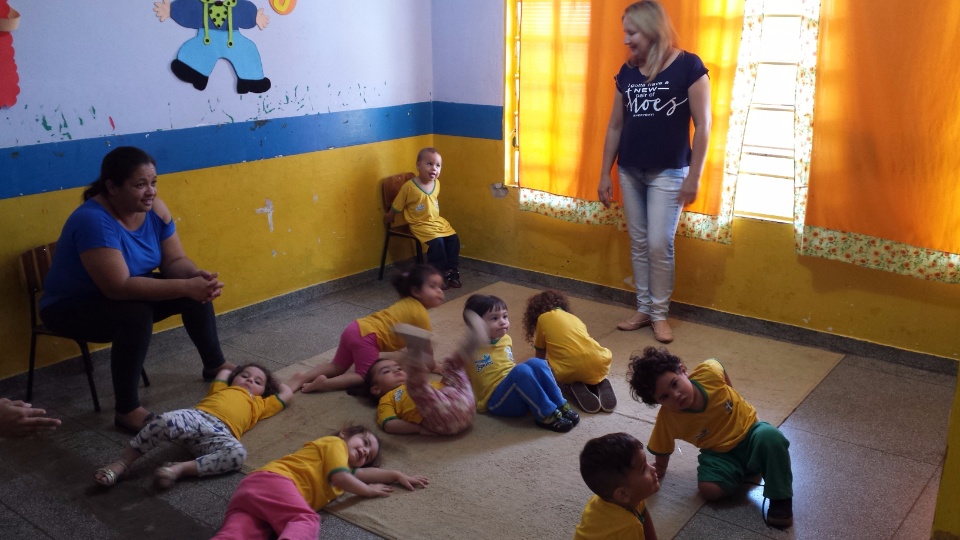 Prefeitura entrega colchões aos Centros de Educação Infantil