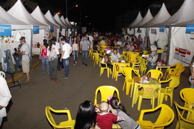 Feira Cultural integra artistas locais durante a ESTC14