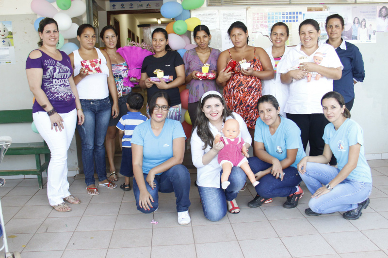 Encontro de mães gestantes com a equipe do ESF Jardim América.