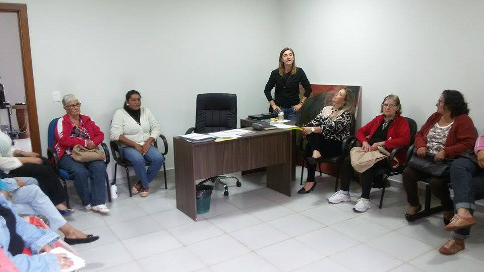 Artesãos: Reunião orientou sobre participação em festival Artesãos: Reunião orientou sobre participação em festival