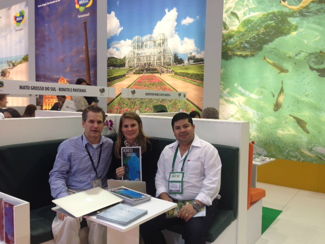 Bonito participa da World Travel Market em Londres Secretários de Turismo e Finanças divulgam Bonito em feira internacional